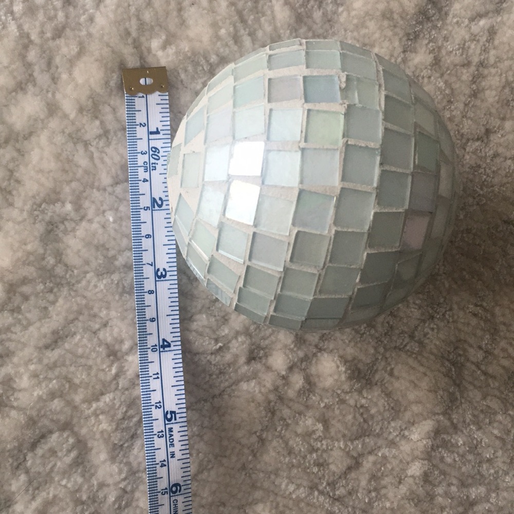 Decorative balls home accent - Picture 6 of 7